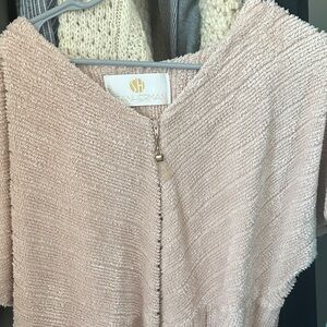 Stan Herman blush tan  Women's day coat Robe house coat with zipper large soft